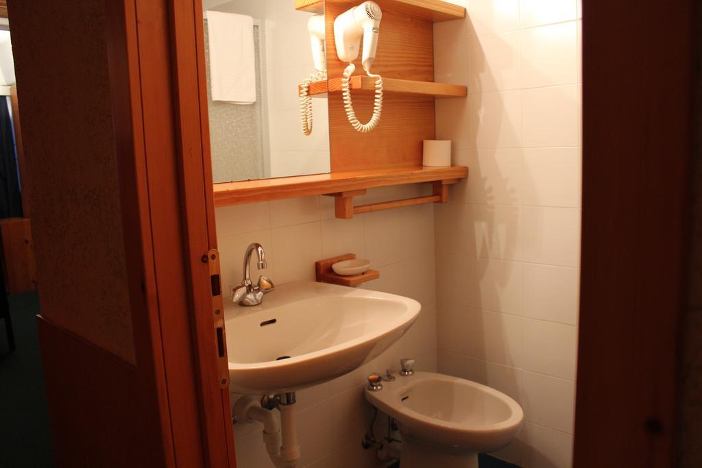 Hotel Sole Alto Mezzana  Ngoại thất bức ảnh